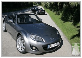 Mazda Carol 0.7 54 Hp