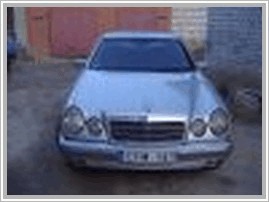 Mercedes E 320 W210