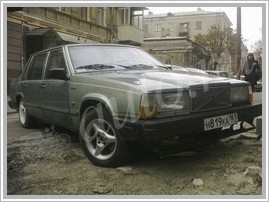 Volvo 760 2.3